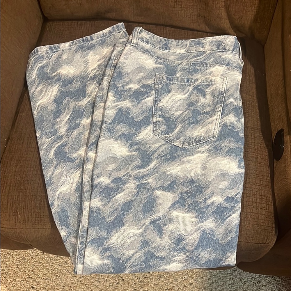 NOVAMEN Murky Waters Blue and White Patterned Men's Jeans. Lg size 40